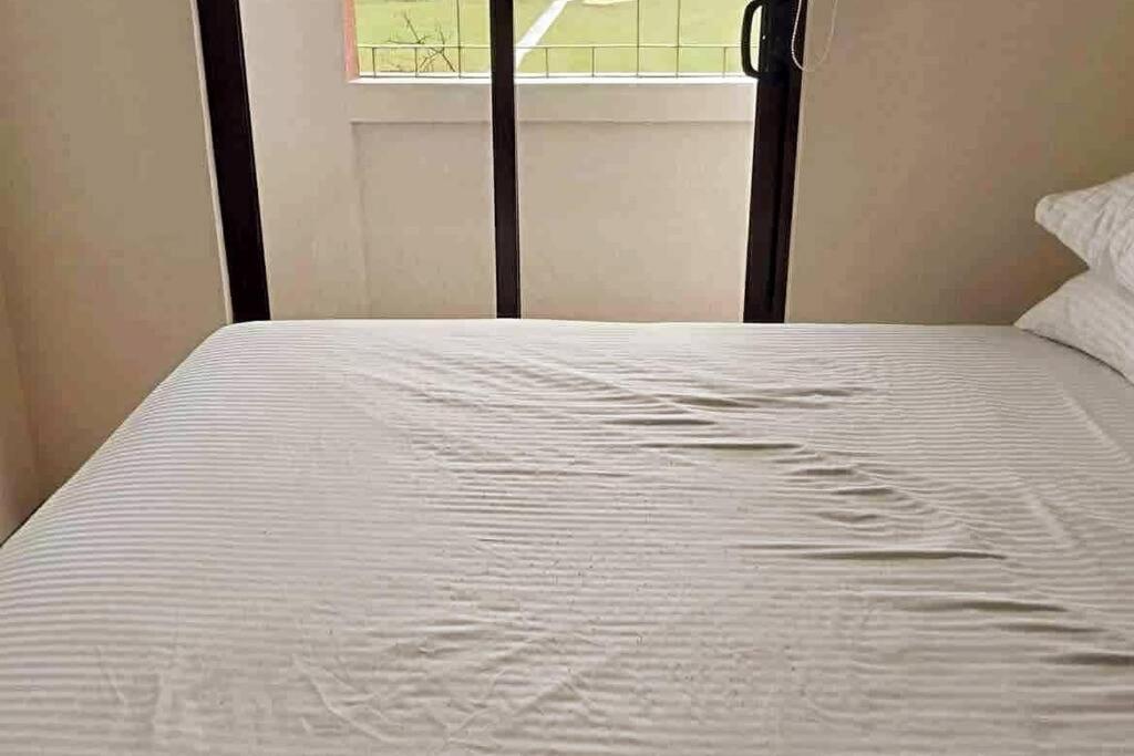 Dreamy 2Br Condo, With A Golf Course View Cebu Esterno foto